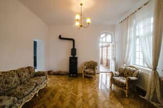 Виллы Vila Castel Cantacuzino Буштени Вилла Делюкс-17