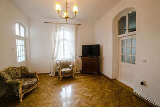 Виллы Vila Castel Cantacuzino Буштени Вилла Делюкс-18